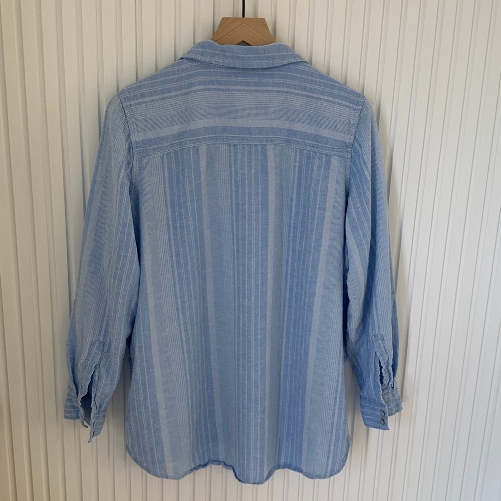 Light blue Linen blend button down Shirt - Picture 2 of 5